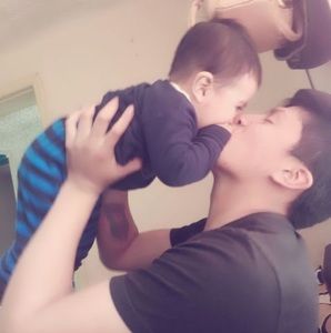 Meet your Posher, Henry